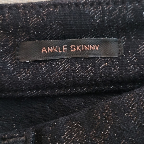 Jen 7 by for all mankind - Picture 3 of 8